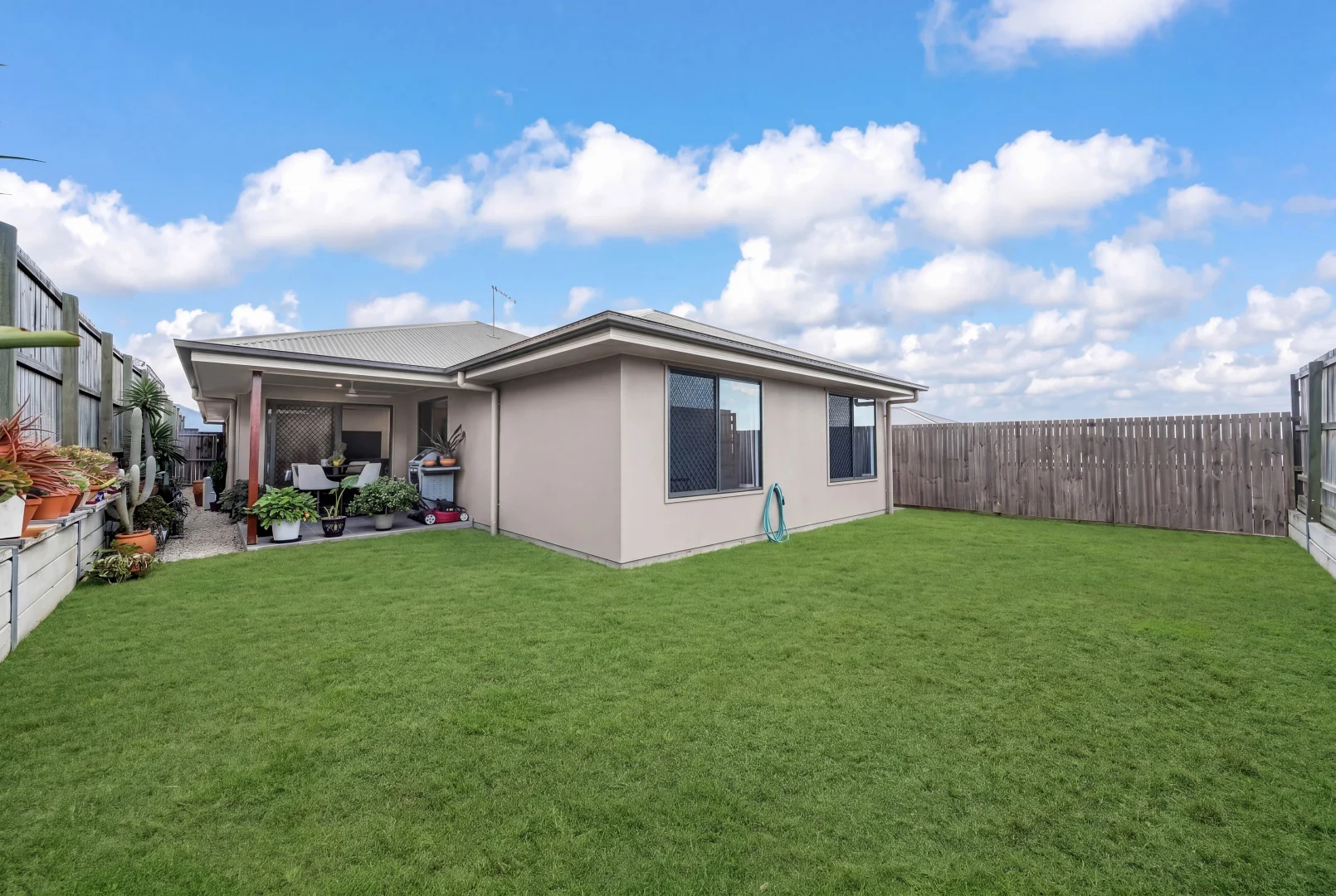 Additional image 14 of 108 Dysart Drive, Holmview QLD 4207
