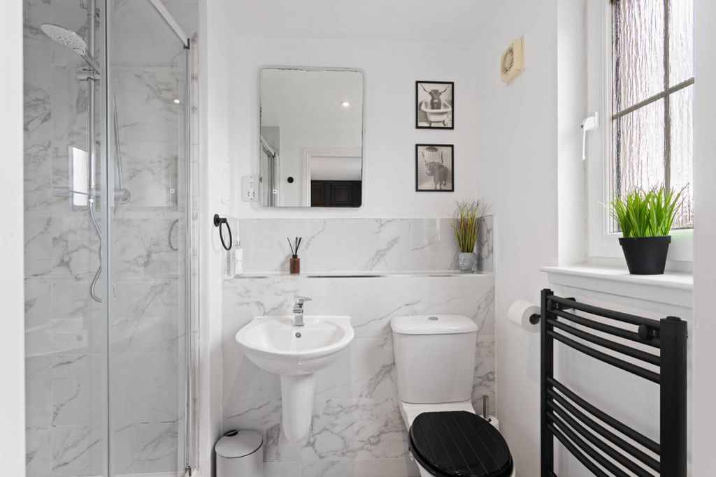 Additional image 12 of 2 bed flat for saleMiners Walk, Dalkeith, Midlothian EH22