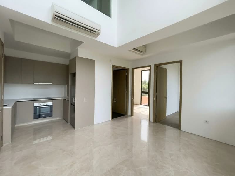131 Holland Road photo 2