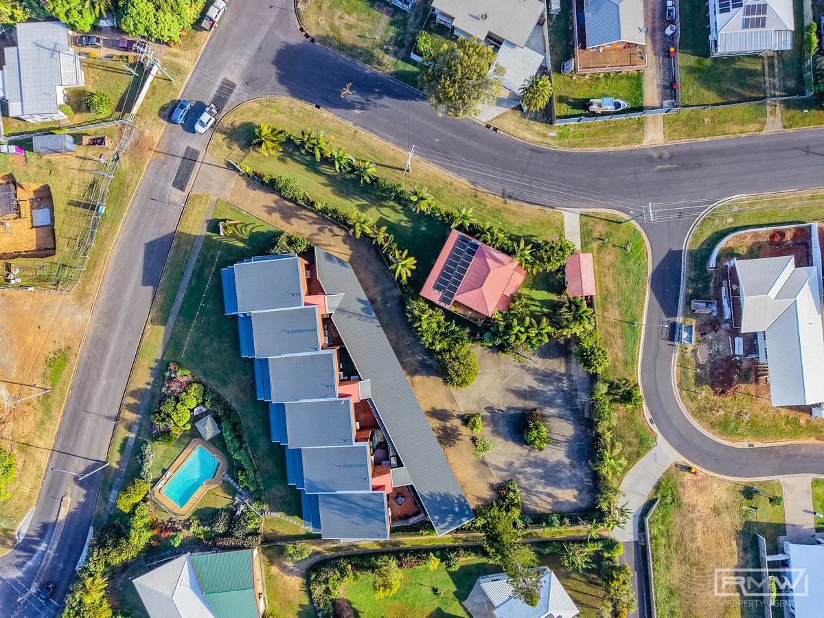 Additional image 25 of 4/10 Kerr Street, Meikleville Hill QLD 4703