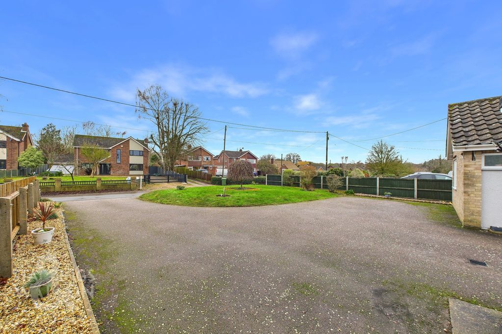 Additional image 29 of 3 bed detached bungalow for saleChurch Road, Yelverton, Norwich NR14