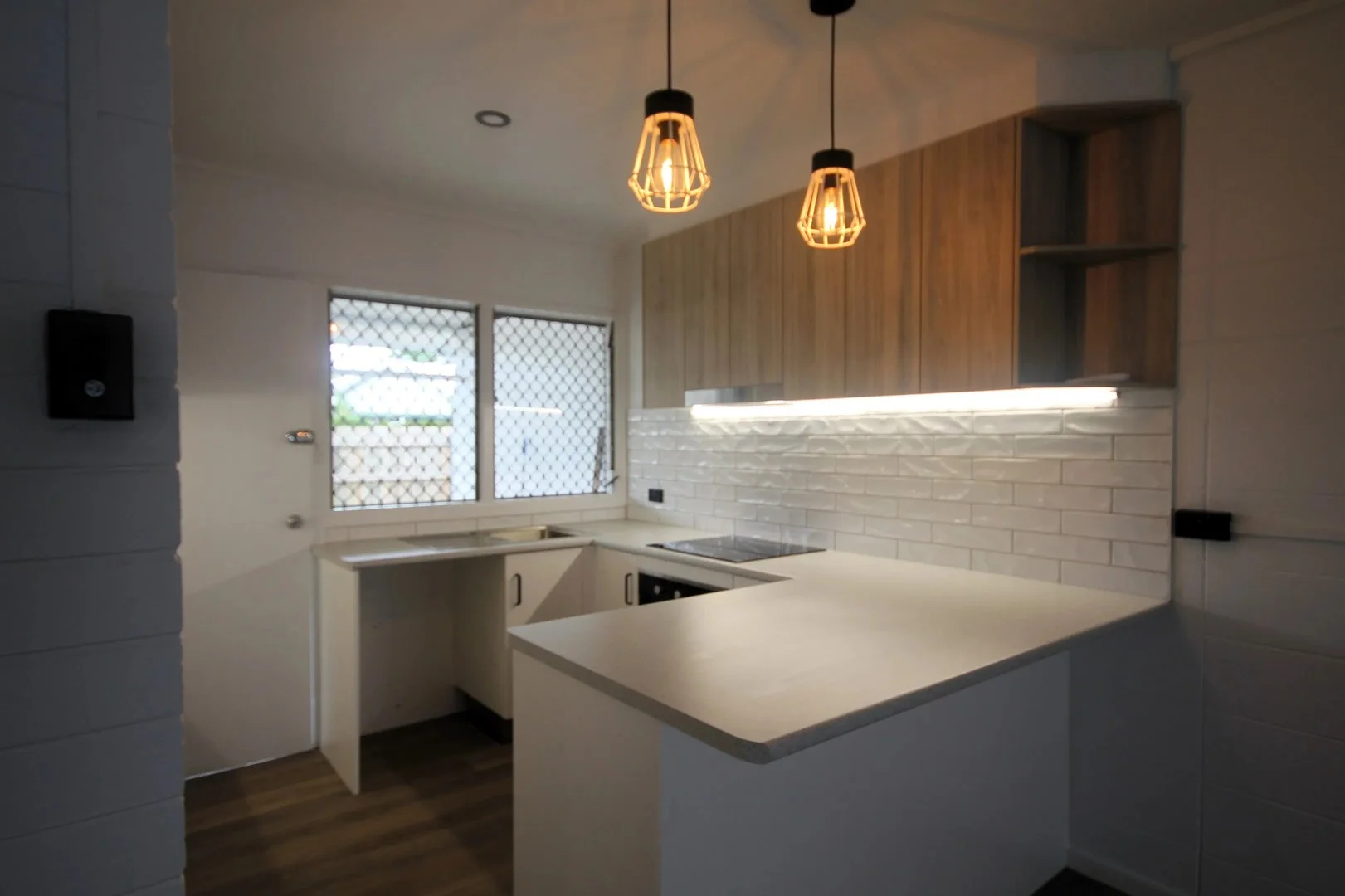 4/33 Surrey Street, Hyde Park QLD 4812