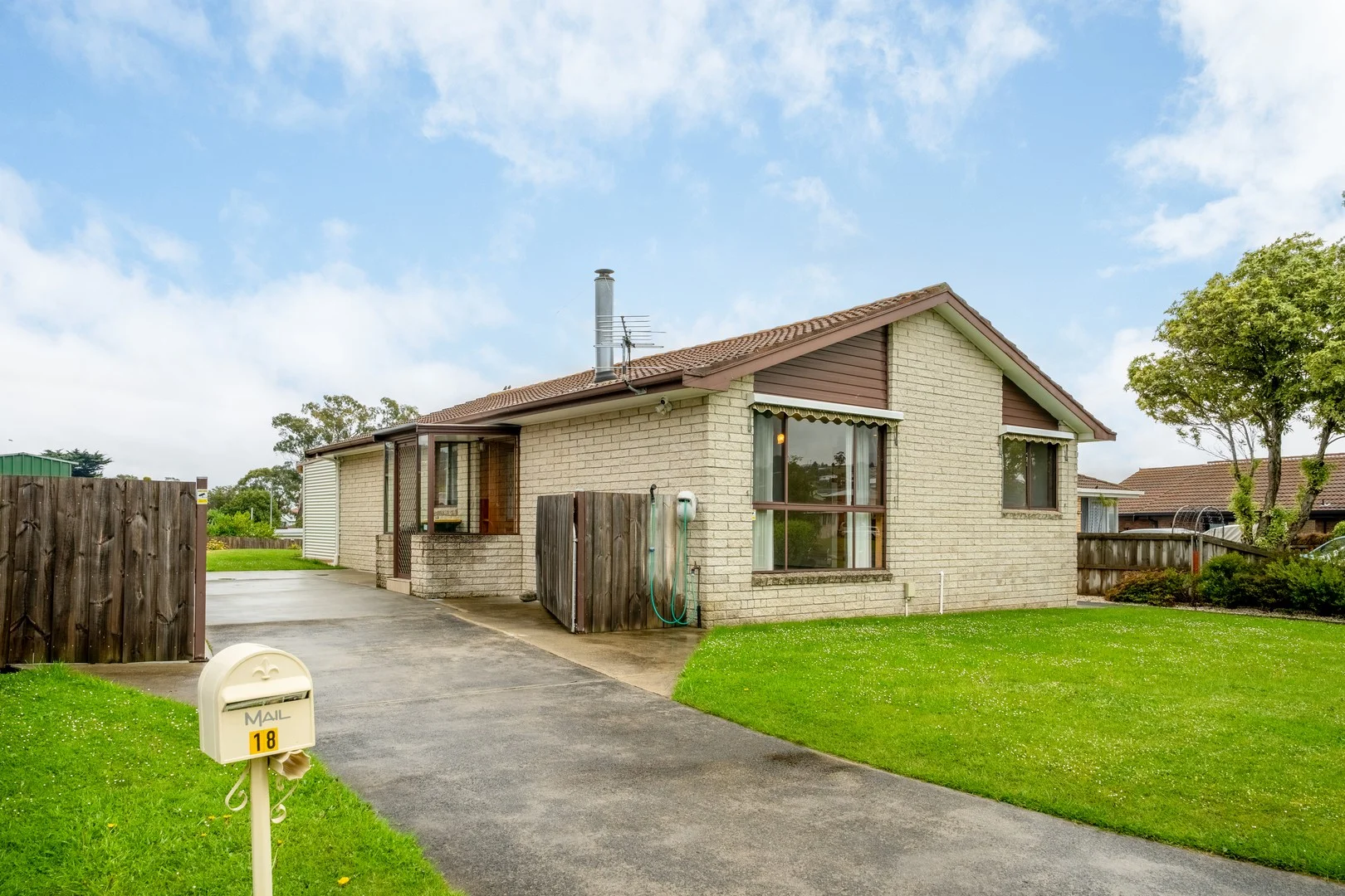 18 Wariga Rd, Glenorchy TAS 7010