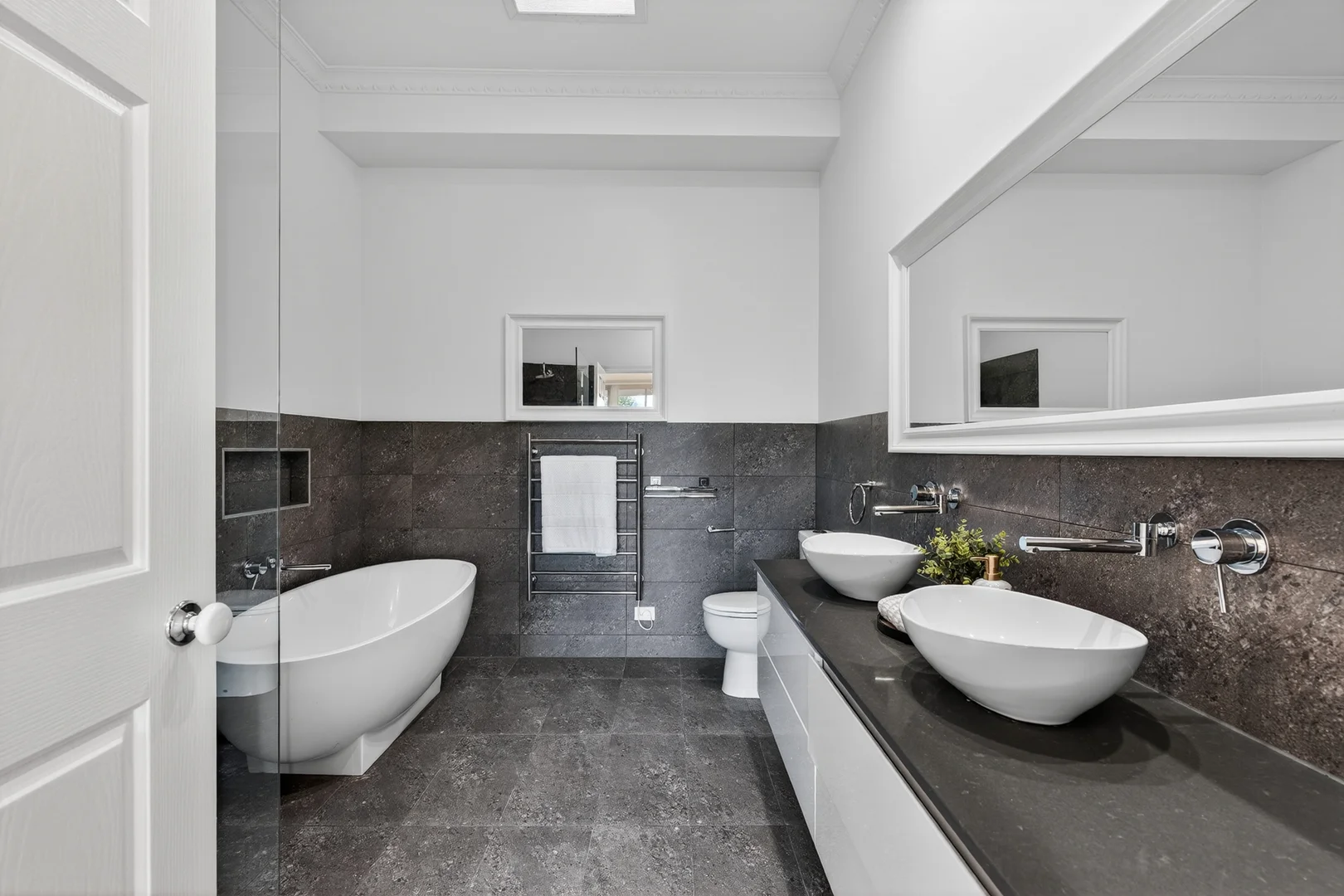 Additional image 15 of 19 Field Street, McKinnon VIC 3204