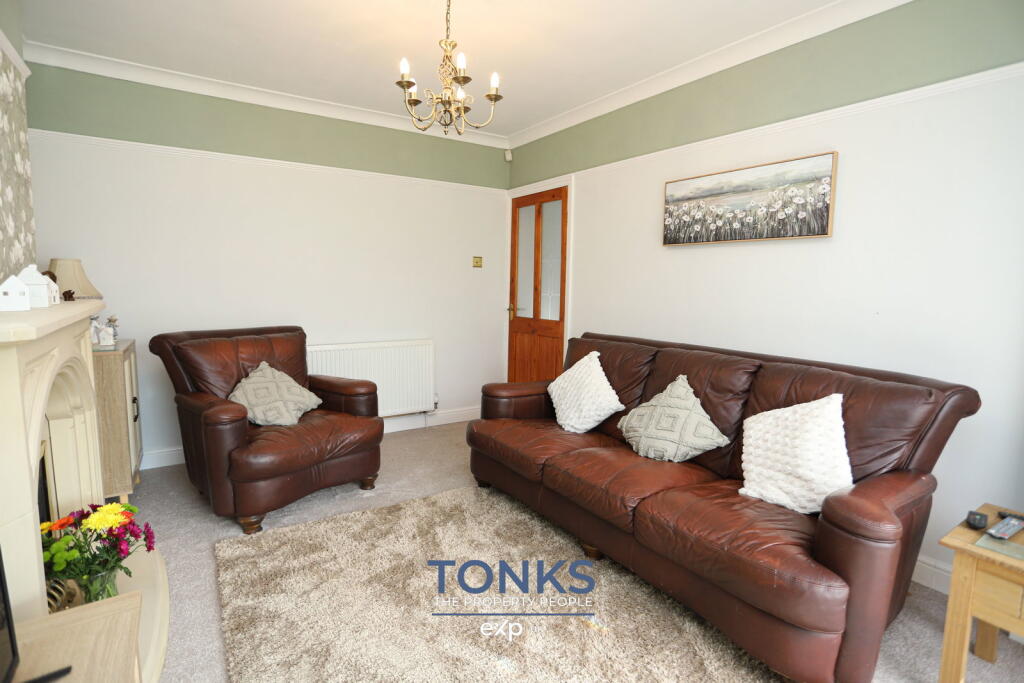 Timbertree Road, Cradley Heath, B64 7LE photo 4
