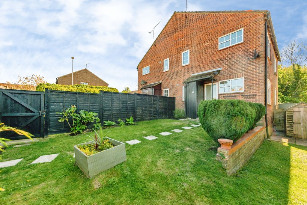 Additional image 8 of 1 bed terraced house for saleEstcots Drive, East Grinstead RH19