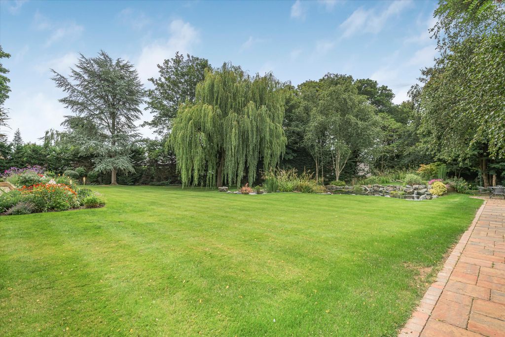 Additional image 42 of 7 bed detached house for saleParkside, Henley-On-Thames, Oxfordshire RG9