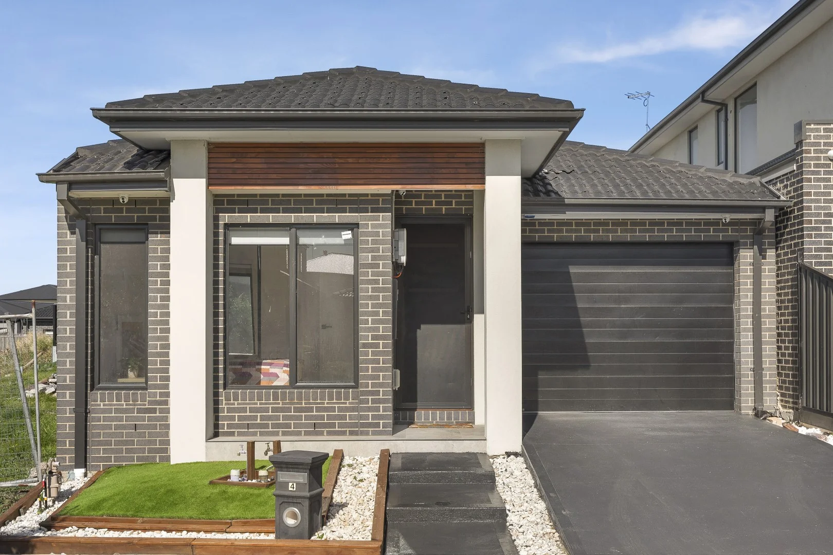 4 Mattina Circuit, Greenvale VIC 3059