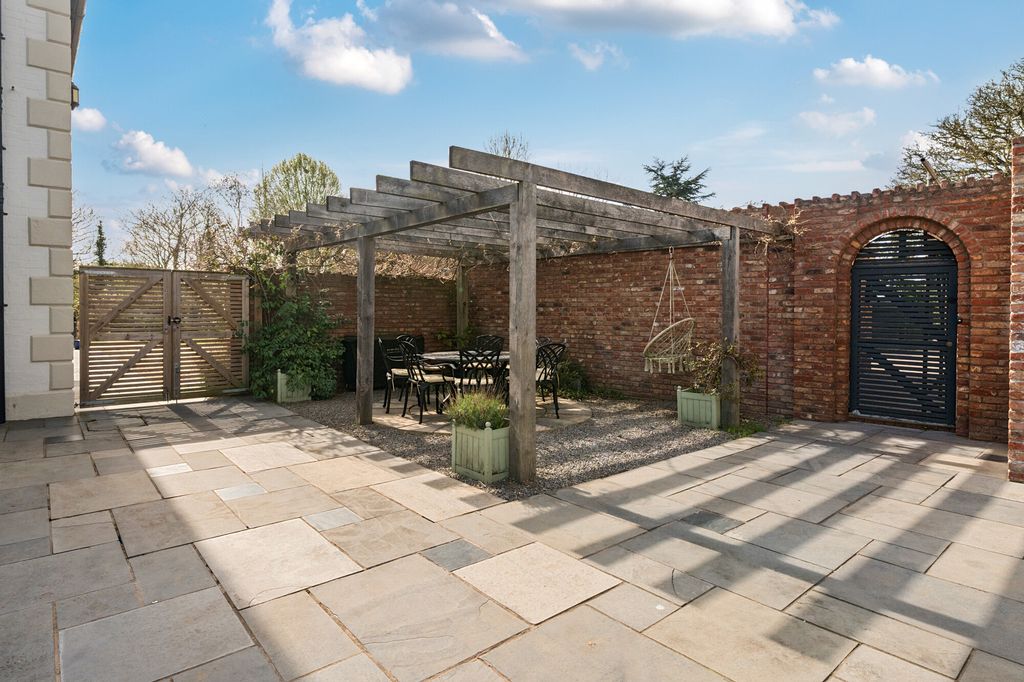 Additional image 39 of 6 bed semi-detached house for saleNew Passage Road, New Passage BS35