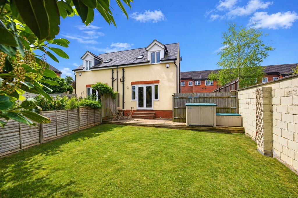 Additional image 9 of George Street, Markyate, St. Albans, Hertfordshire, AL3