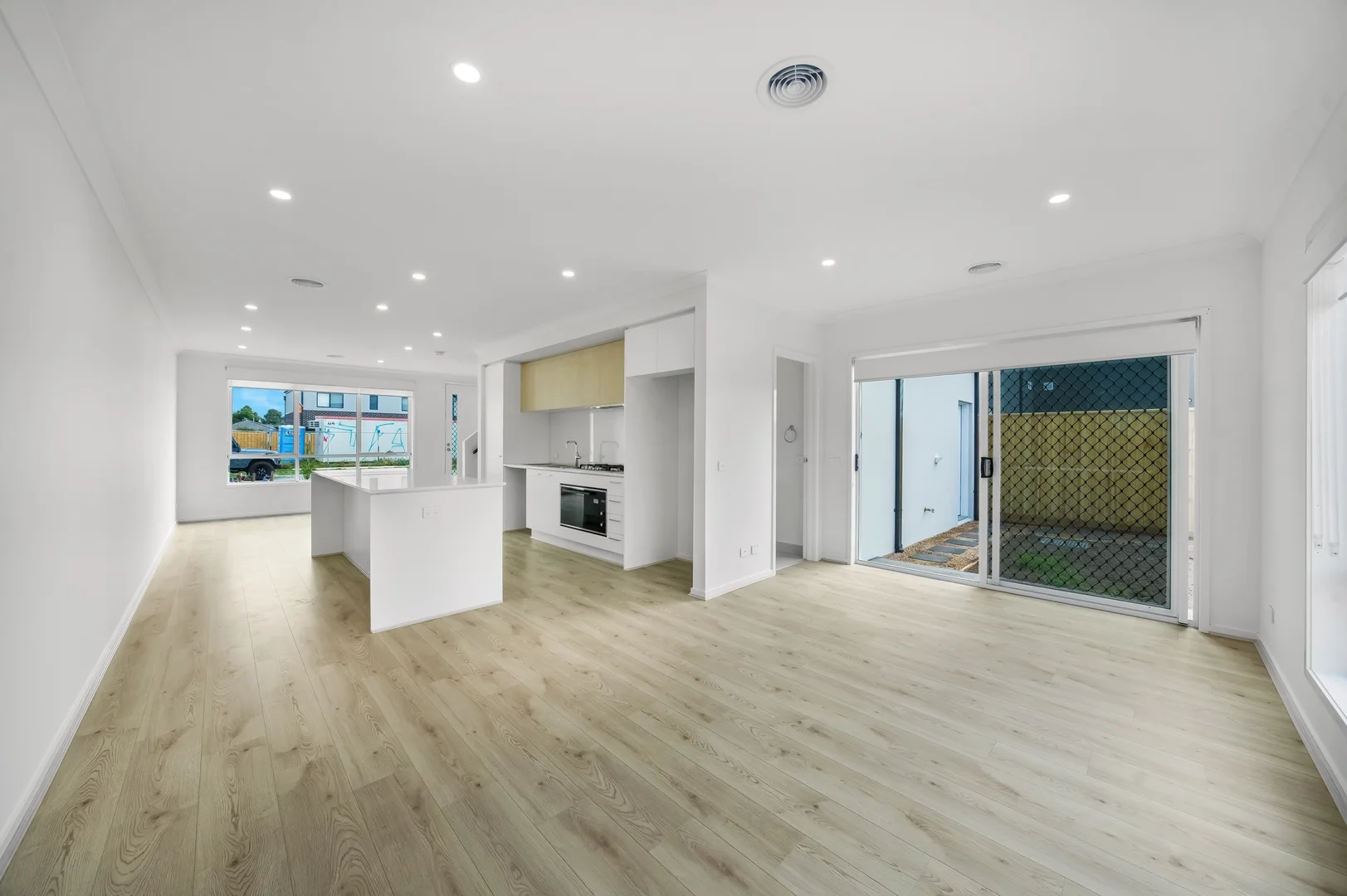 Additional image 2 of 102 Beauford Ave, Narre Warren South VIC 3805