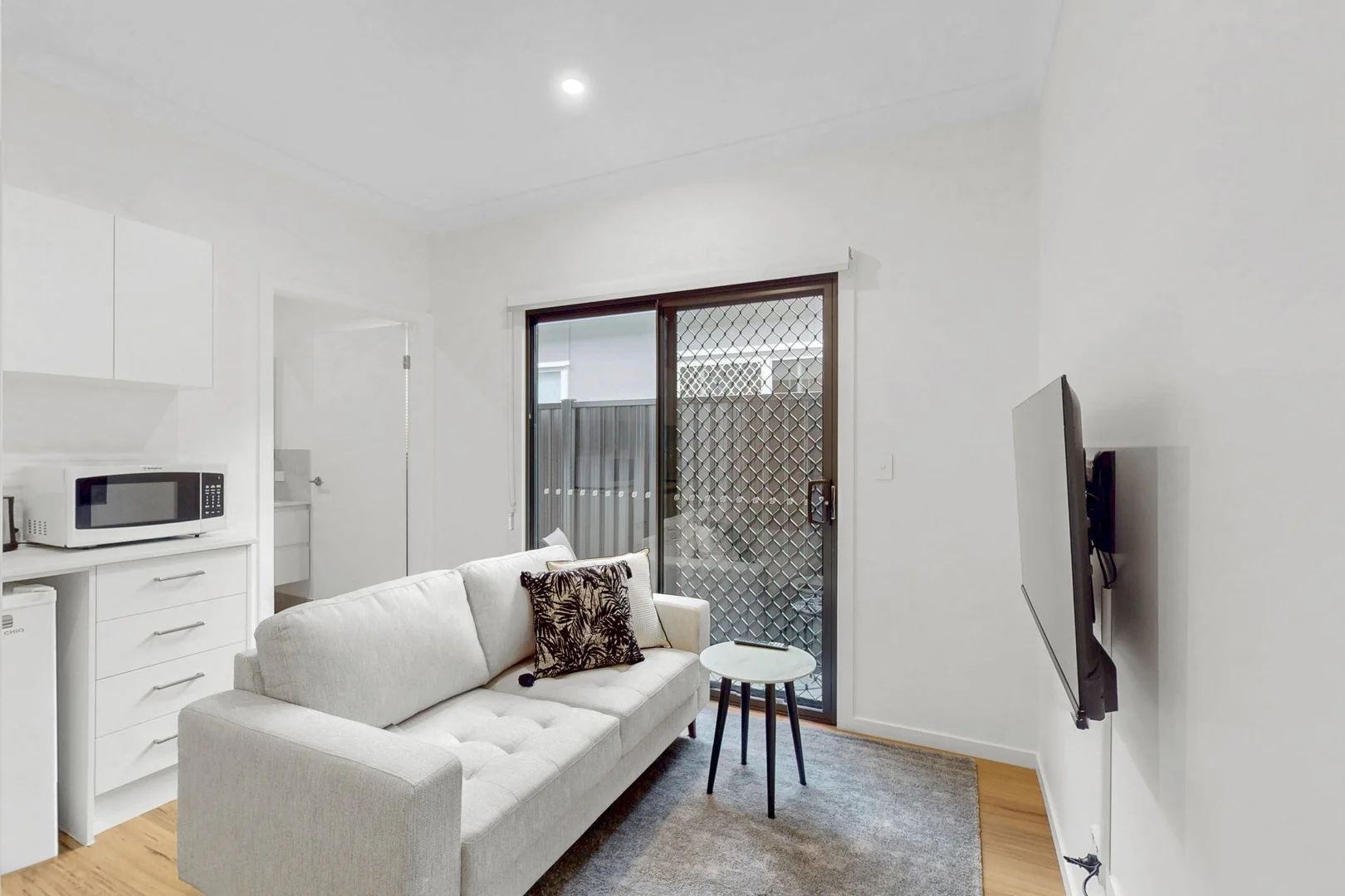 2/31 Bovey Street, Coopers Plains QLD 4108