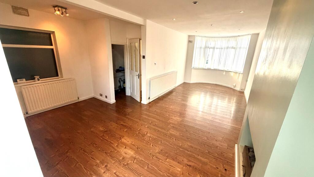 Kempson Avenue, West Bromwich, B71 photo 4