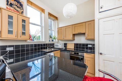 Sinclair Road, West Kensington W14, Studio to rent