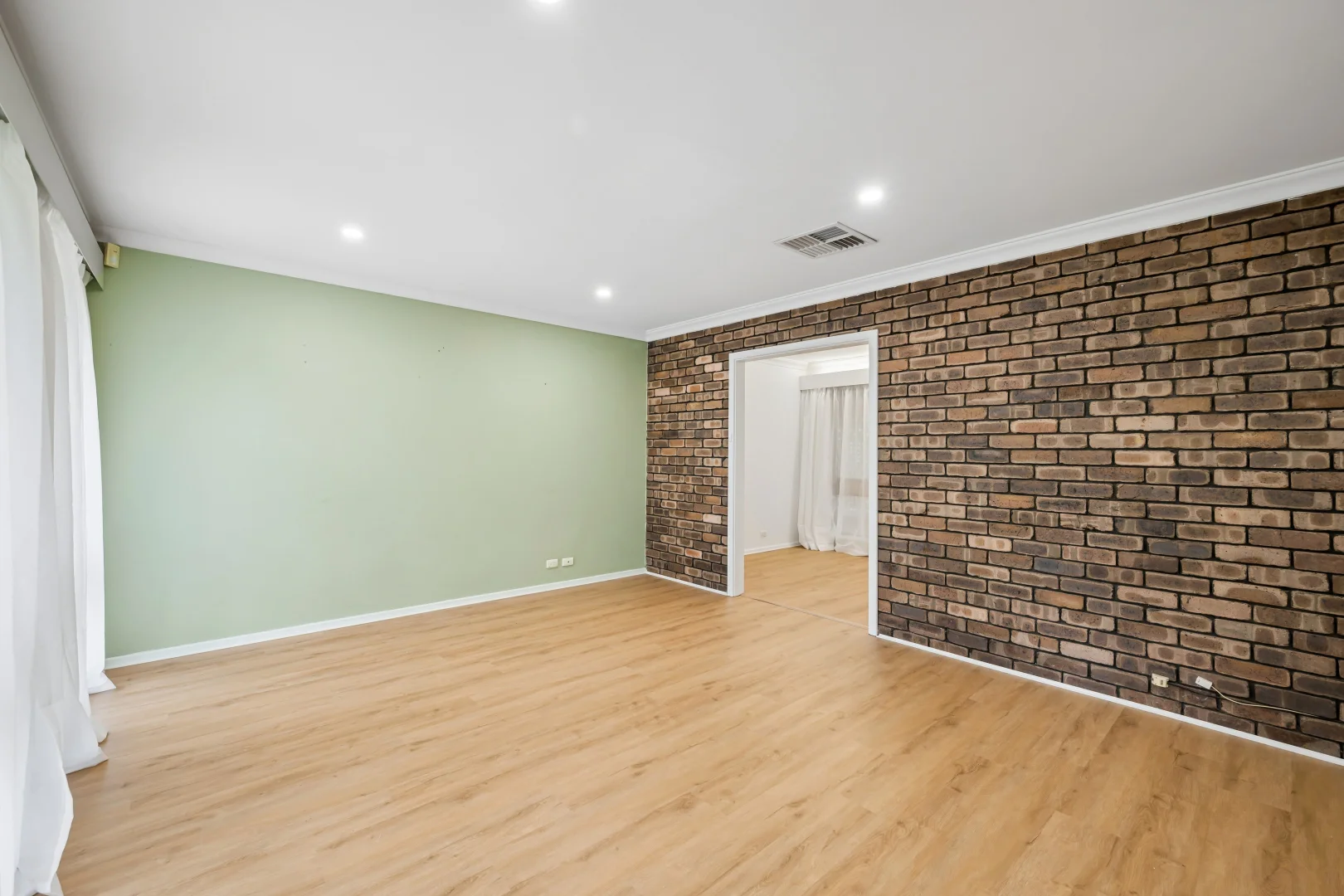 Additional image 10 of 82 Regency Drive, Thornlie WA 6108