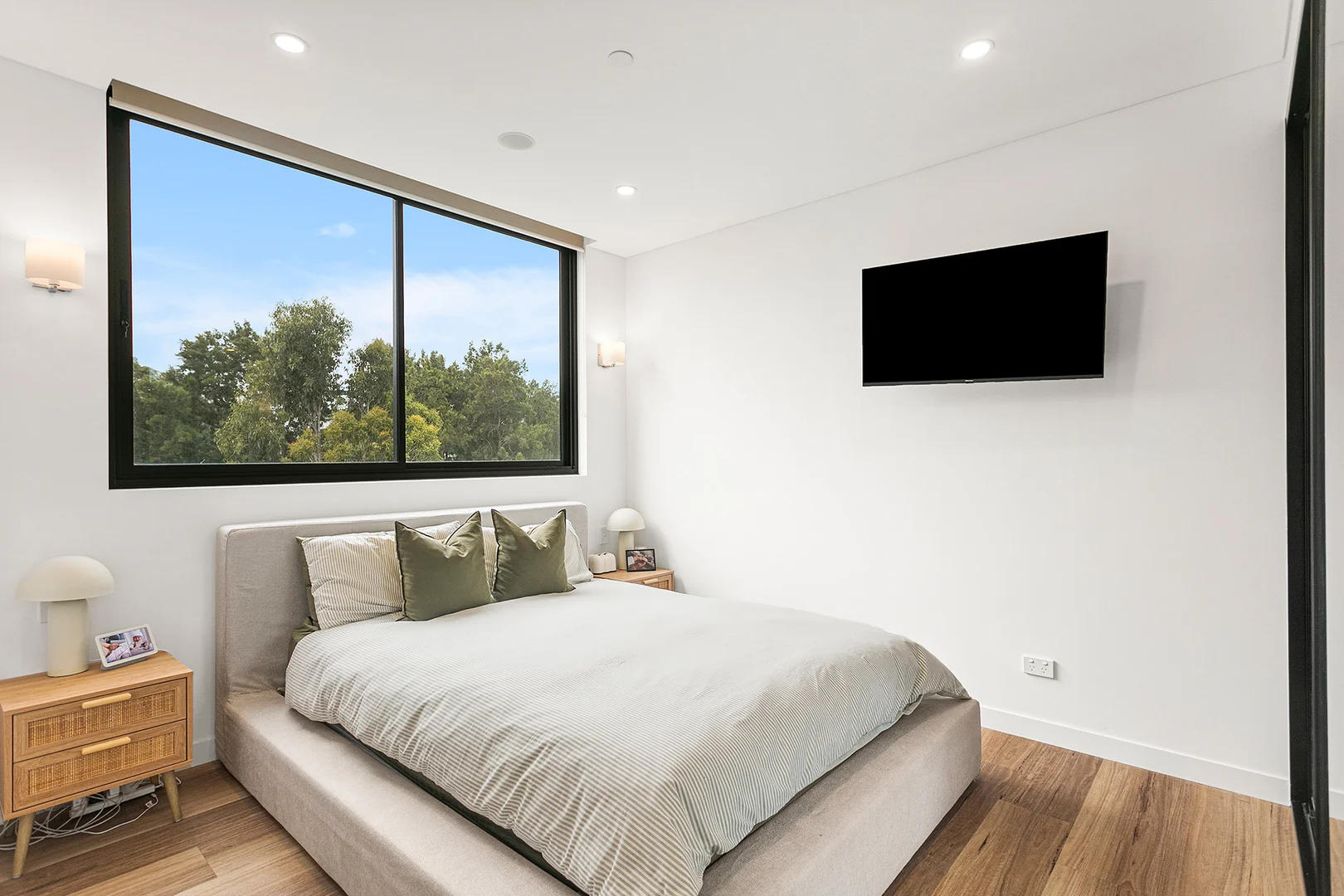 Additional image 3 of 404/284B Taren Point Road, Caringbah NSW 2229