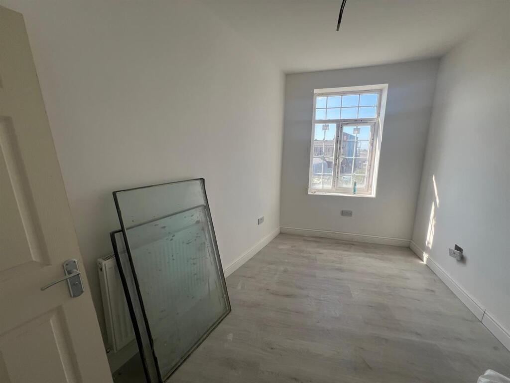 Additional image 13 of HMO Ryders Green Road, West Bromwich