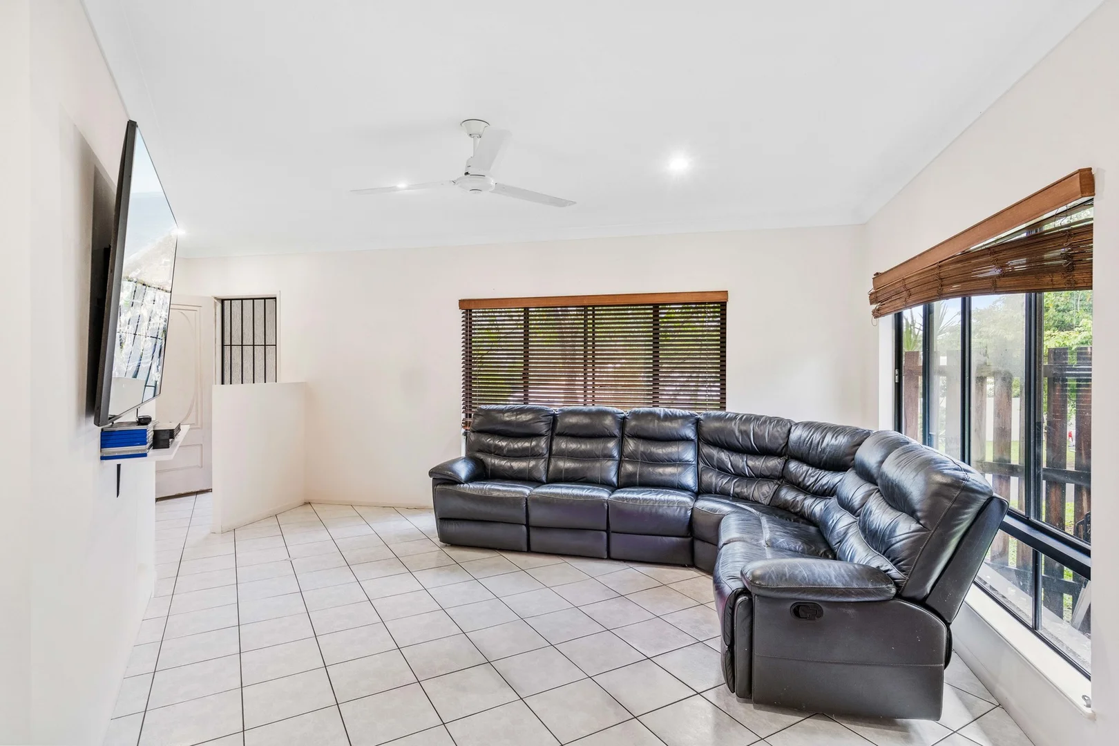 Additional image 5 of 7 Ben Bolt Close, Redlynch QLD 4870