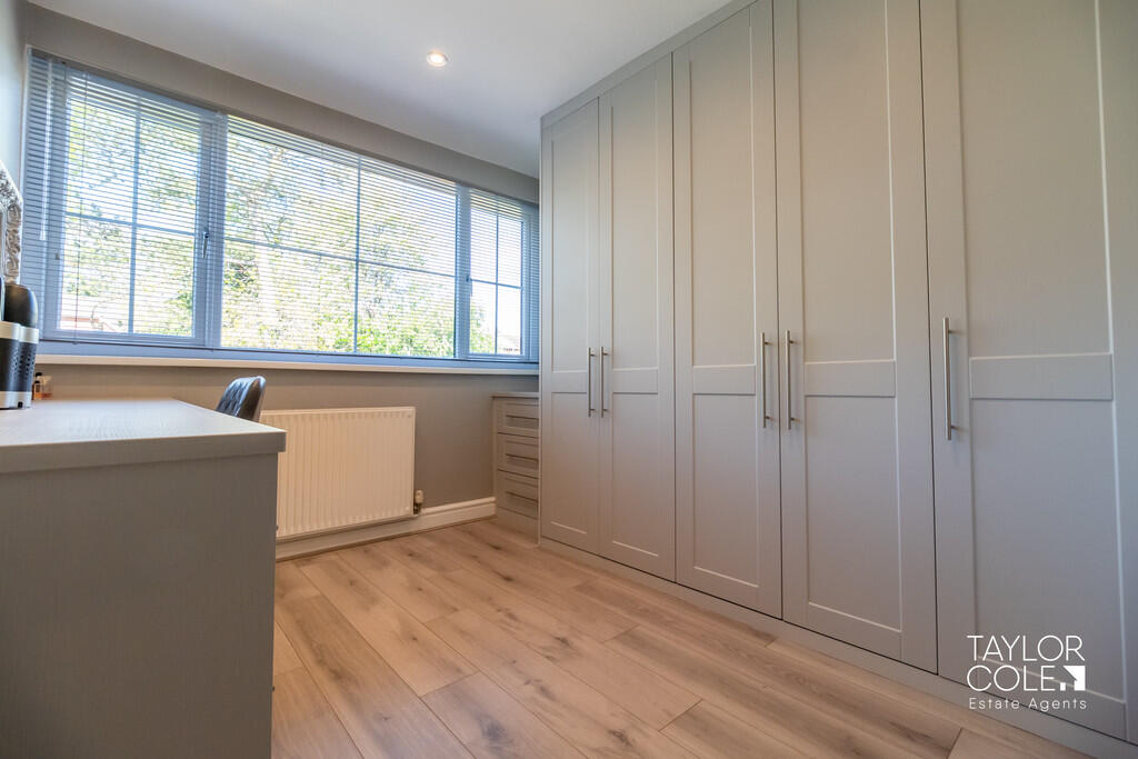 Additional image 16 of Windsor Close, Tamworth