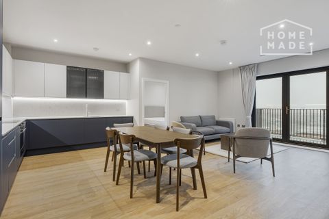 Enclave, Birmingham City B5