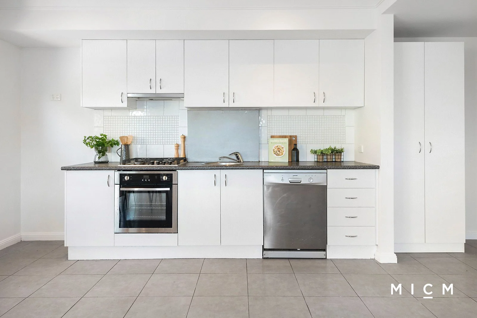 Additional image 4 of 203/67-71 Stead Street, South Melbourne VIC 3205