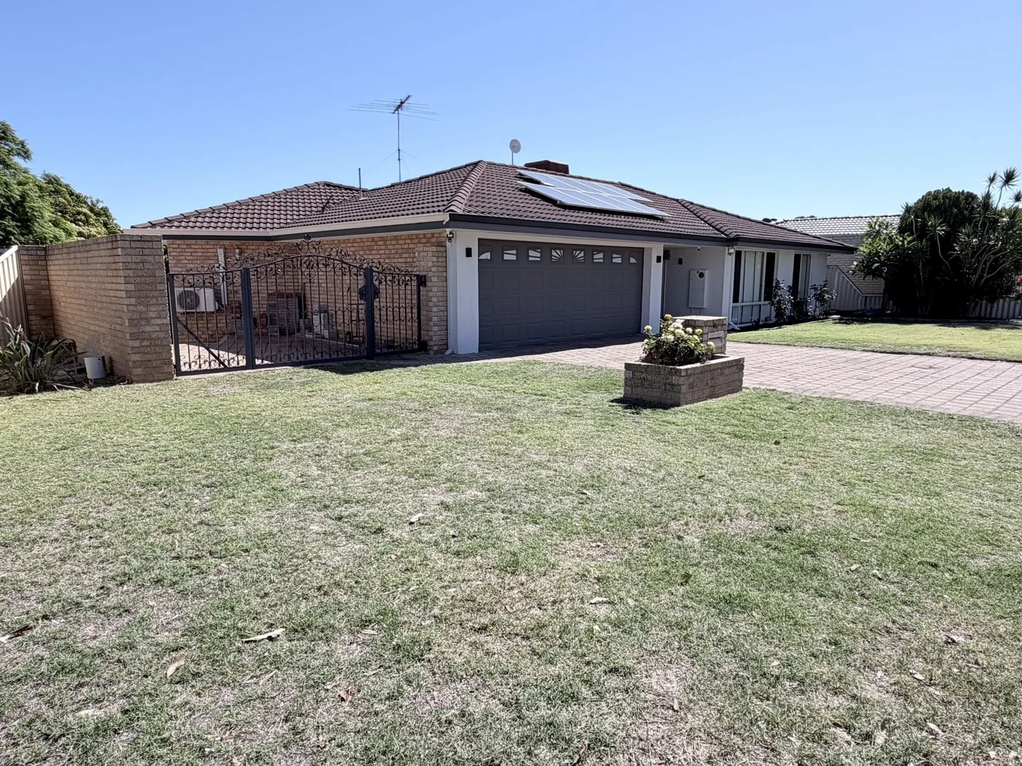 Additional image 21 of 16 Gazelle Place, Marangaroo WA 6064