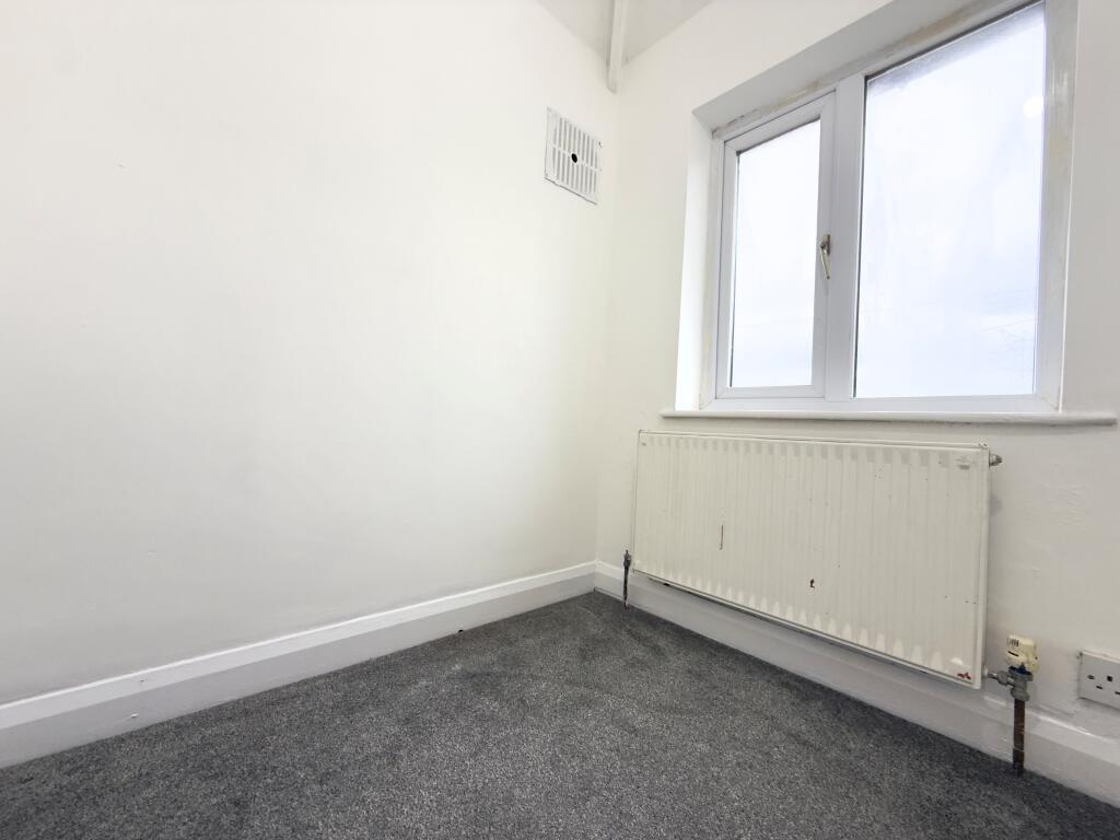 Additional image 12 of Broad Lane, Kings Heath B14