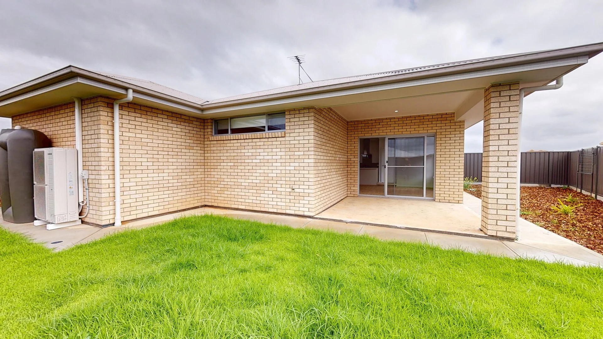 27 Murrundi Crescent, Murray Bridge SA 5253