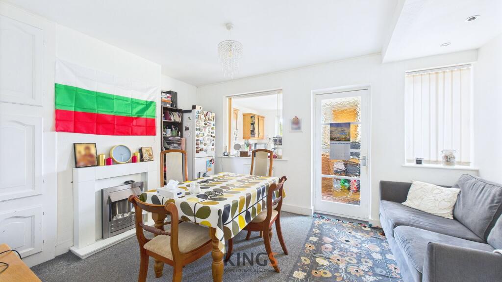 Chelwood Avenue, Hatfield, AL10 photo 3