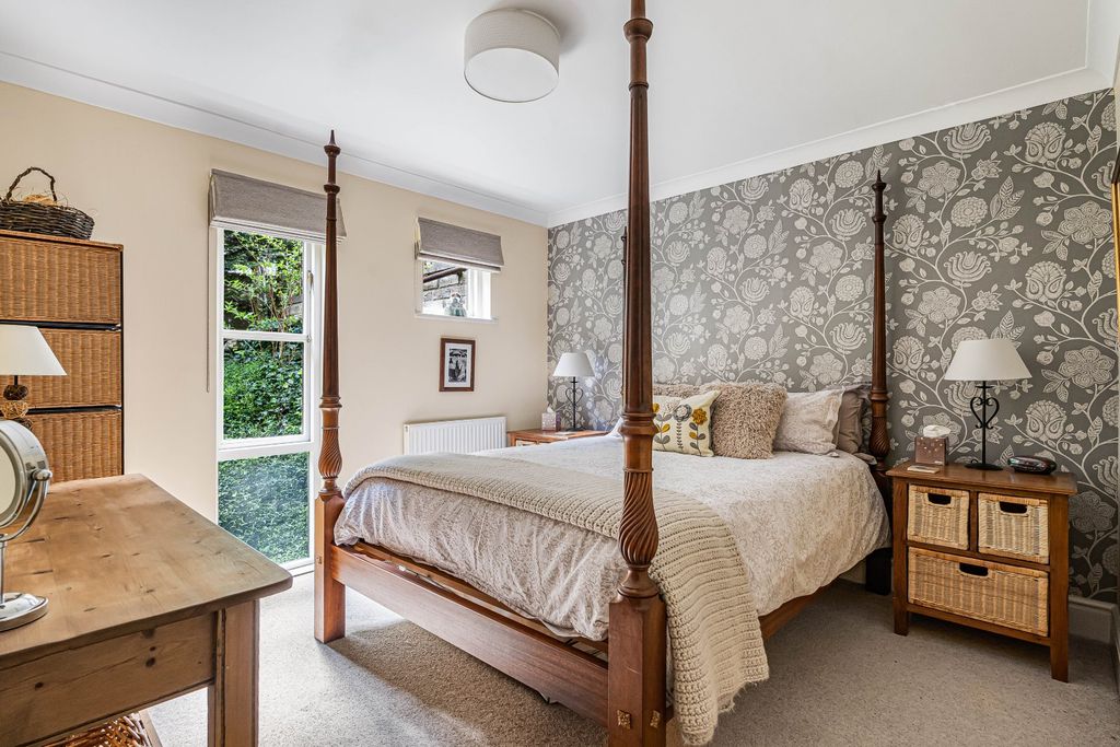 Additional image 9 of 4 bed detached house for saleWains Road, Daglingworth, Cirencester, Gloucestershire GL7