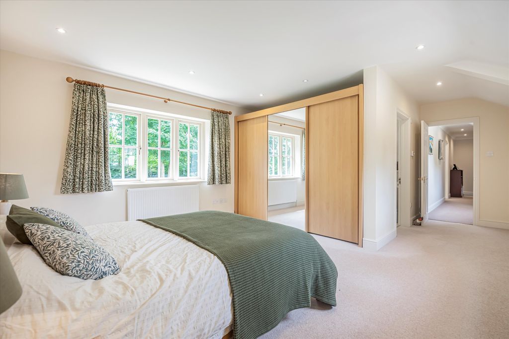 Additional image 18 of 7 bed detached house for saleParkside, Henley-On-Thames, Oxfordshire RG9