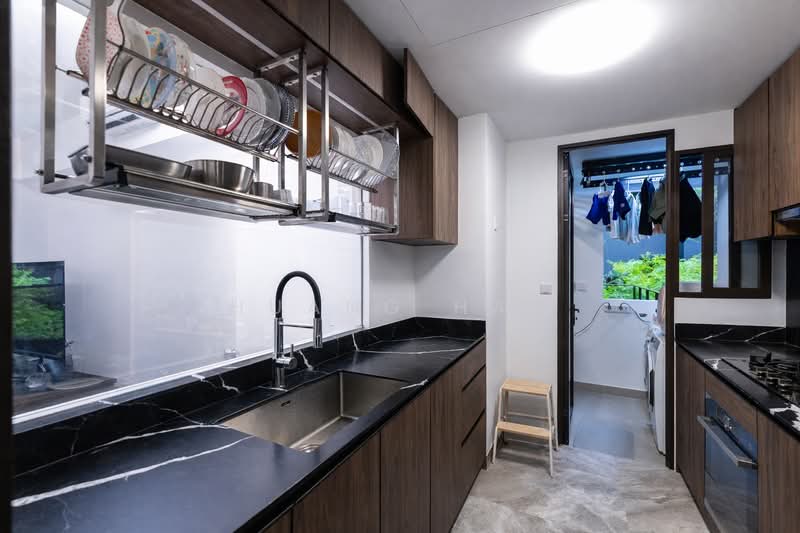 59 Canberra Drive photo 4