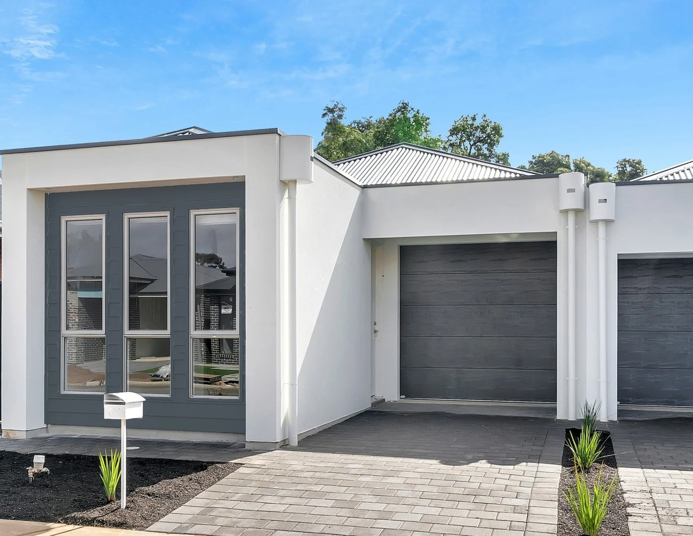 66 Harriet Circuit, Regency Park SA 5010