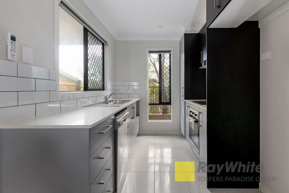 13/8 Highlands Street, Yarrabilba QLD 4207