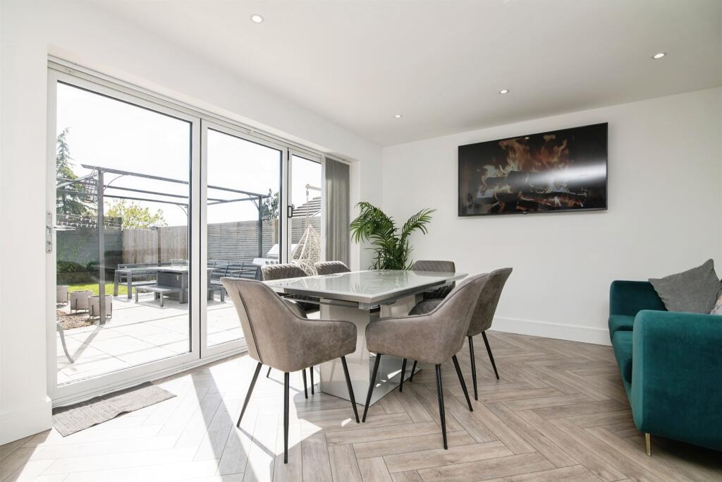 Additional image 3 of Castle Road West, OLDBURY