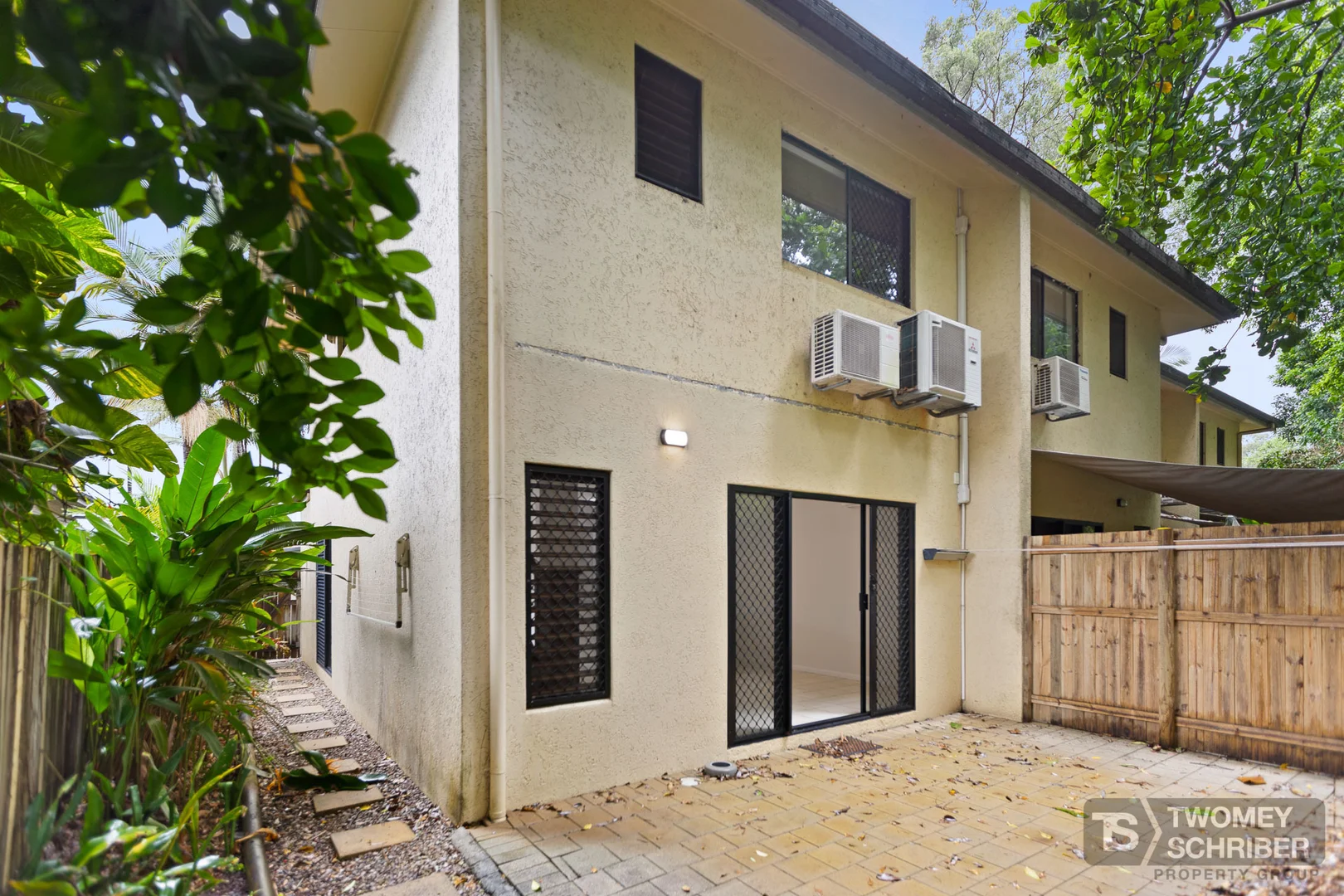 Additional image 19 of 1/11-19 Stratford Parade, Stratford QLD 4870