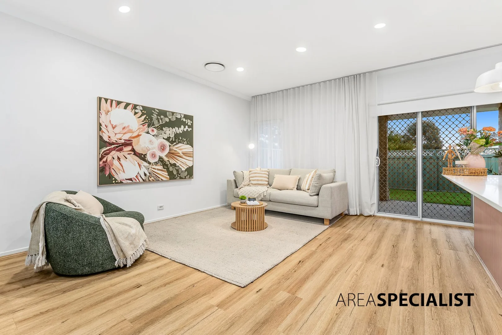 Additional image 3 of 10 Dusseldorp Avenue, Pakenham VIC 3810
