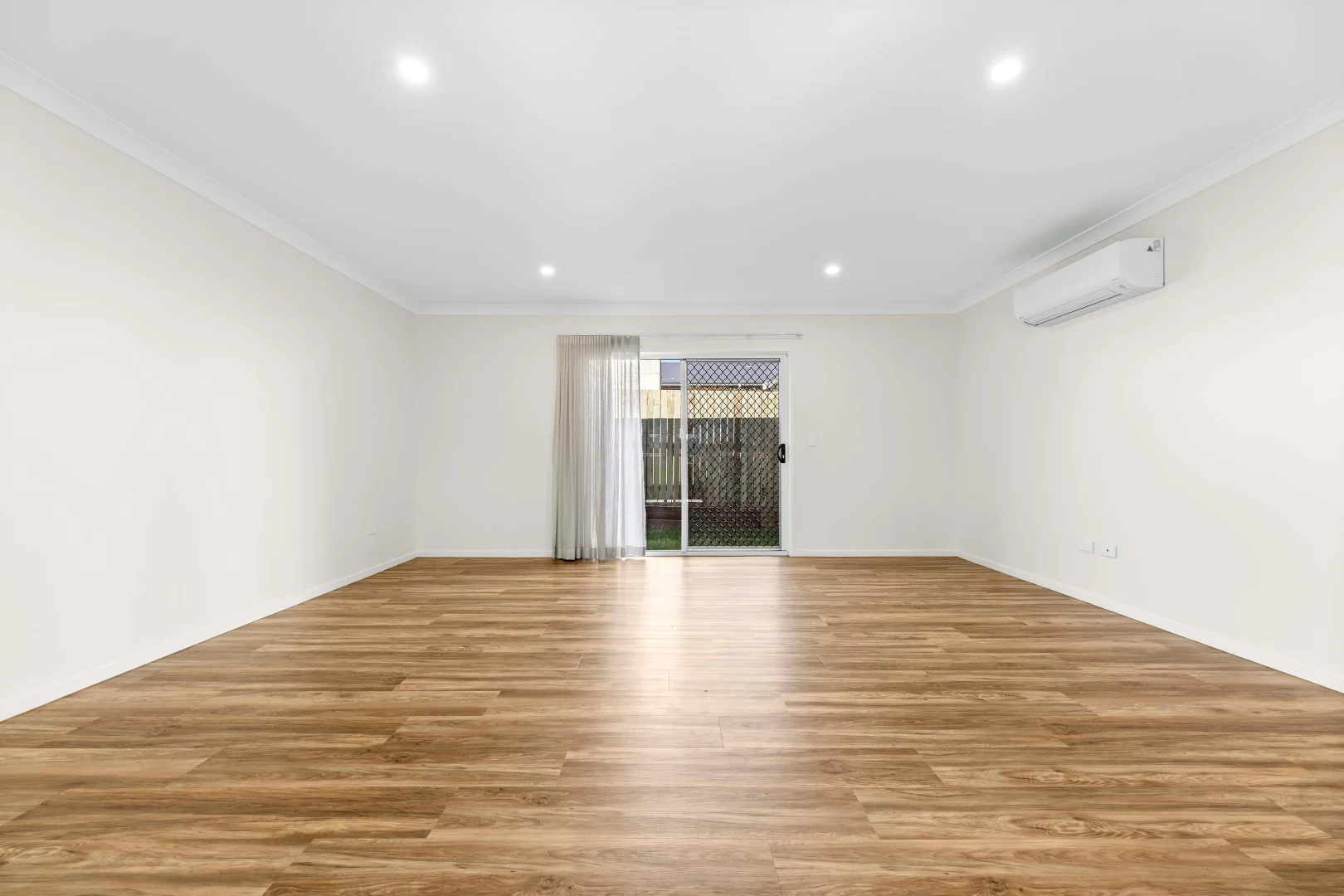 Additional image 4 of 2/27 Ocean Street, Rangeville QLD 4350
