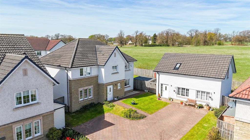 4 bed detached house for saleKnox Wynd, Strathaven ML10
