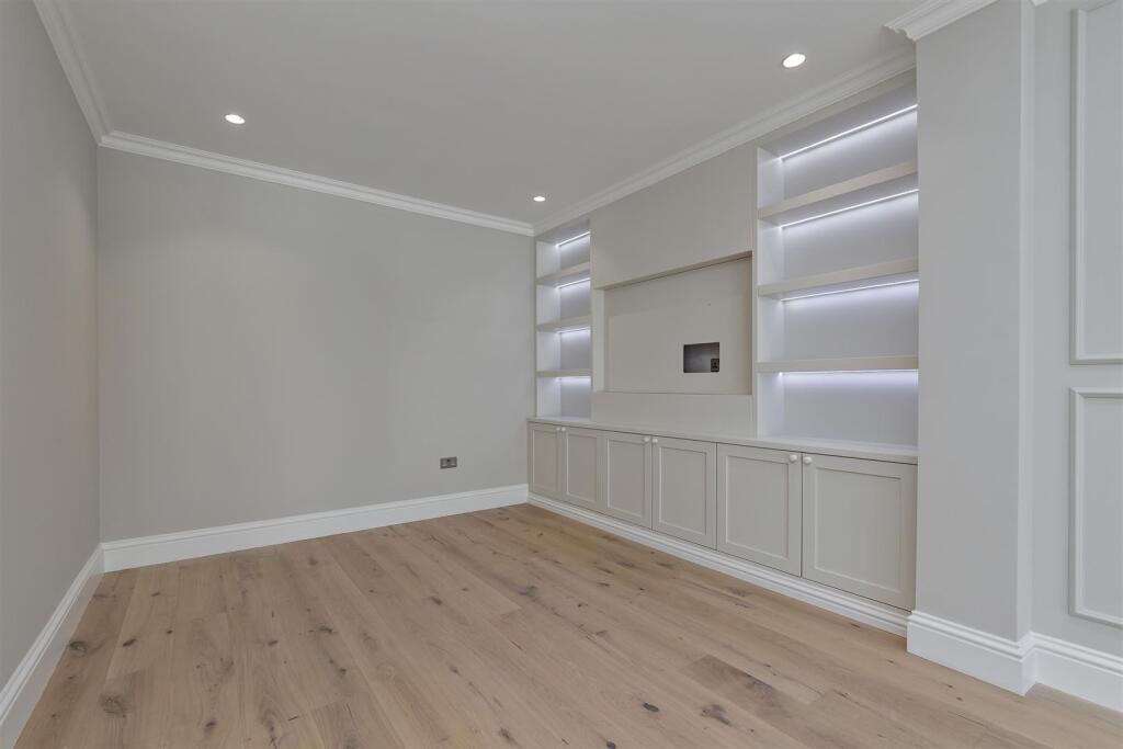 Batchwood Drive, St. Albans photo 4