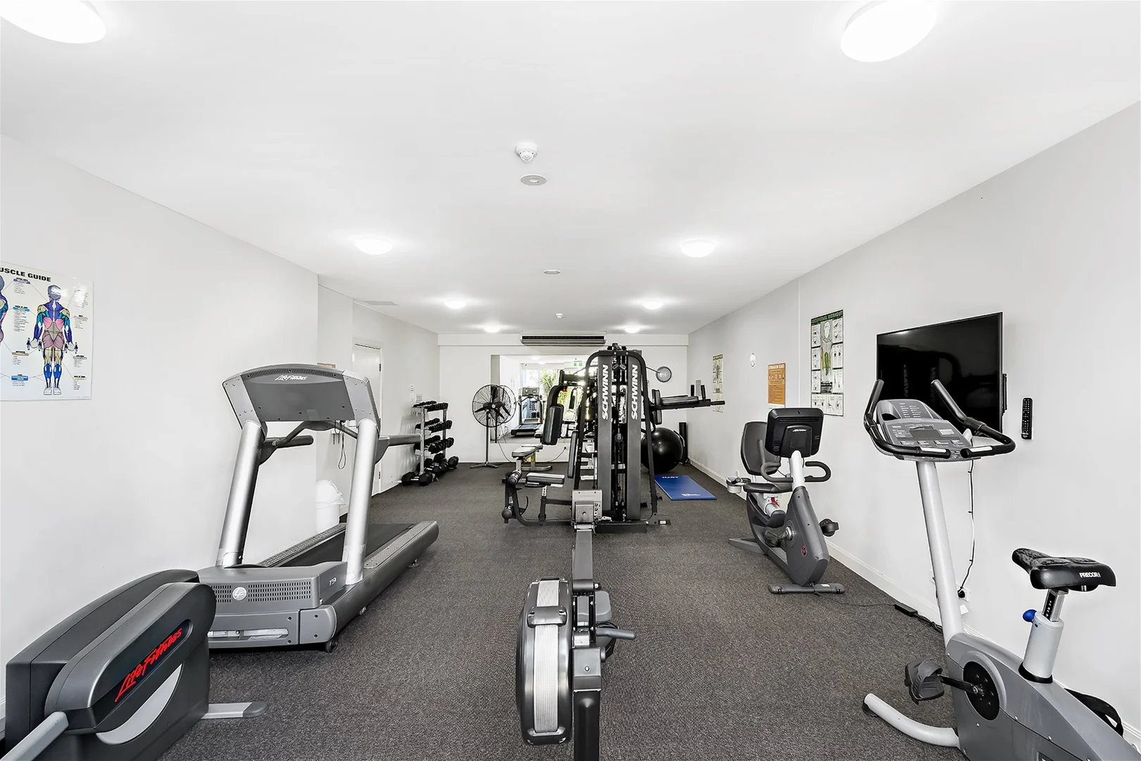 Additional image 14 of 15/2894-2910 Gold Coast Highway, Surfers Paradise QLD 4217