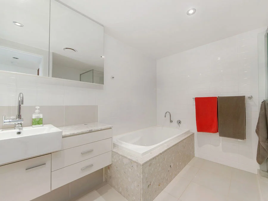 Additional image 10 of 15/120 Surf Parade, Broadbeach QLD 4218