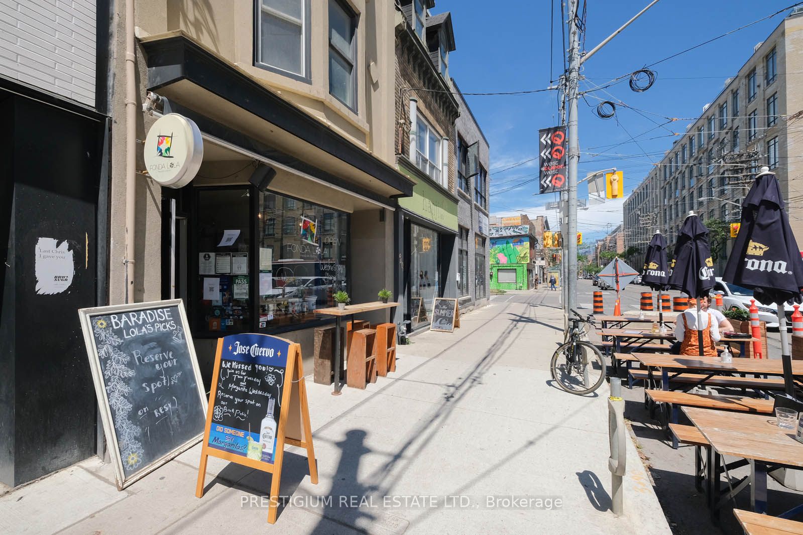 940A Queen Street W, Toronto, ON, M6J 1G8