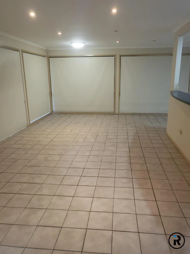 Additional image 10 of 2 Musgrave St, Fig Tree Pocket QLD 4069