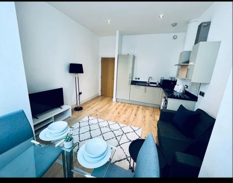 Apartment 3, 10 Pollard Street M4