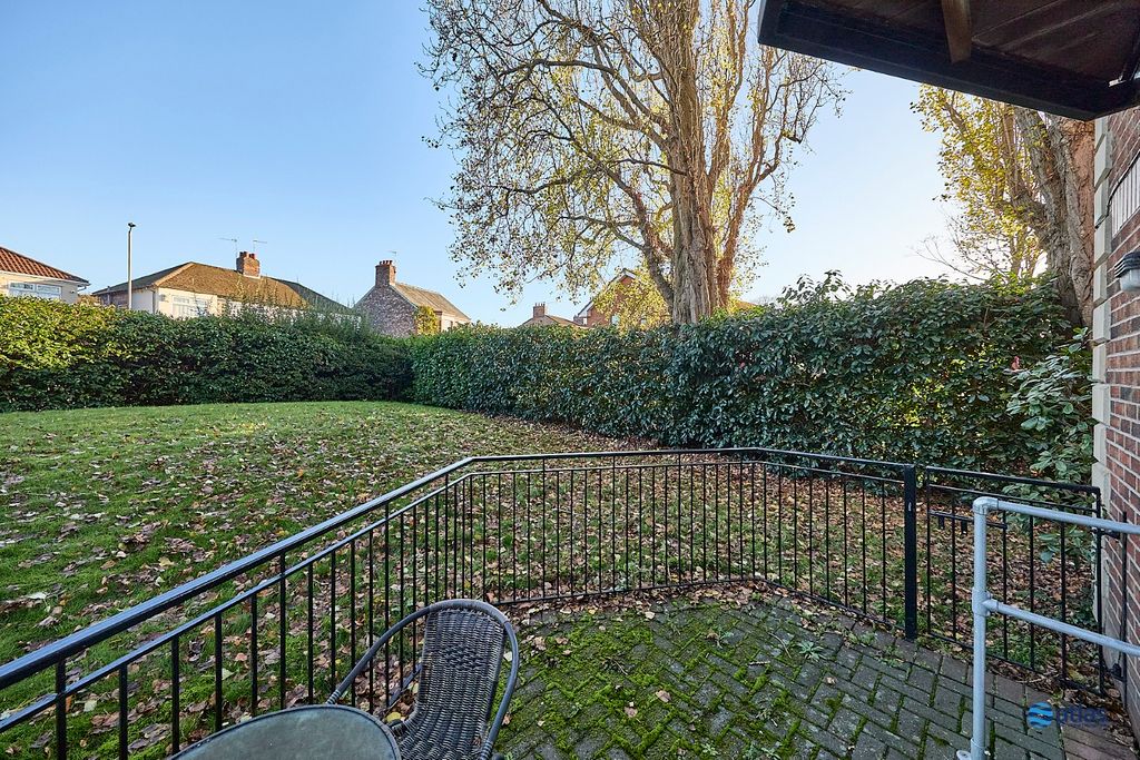 Additional image 4 of 2 bed flat for saleAigburth Vale, Aigburth L17