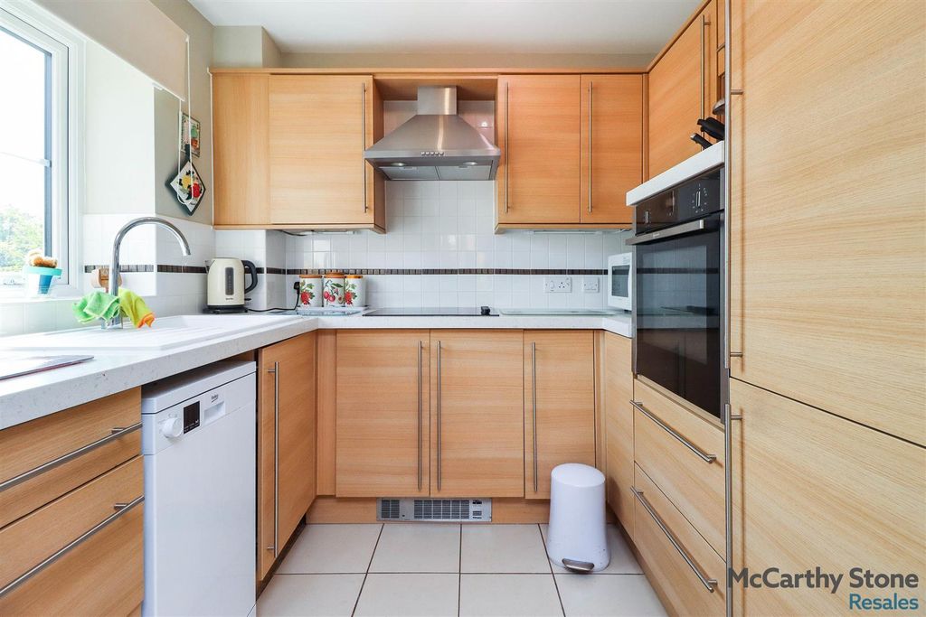 Additional image 7 of 2 bed flat for saleMckinlay Court, Tresham Close, Kettering NN15