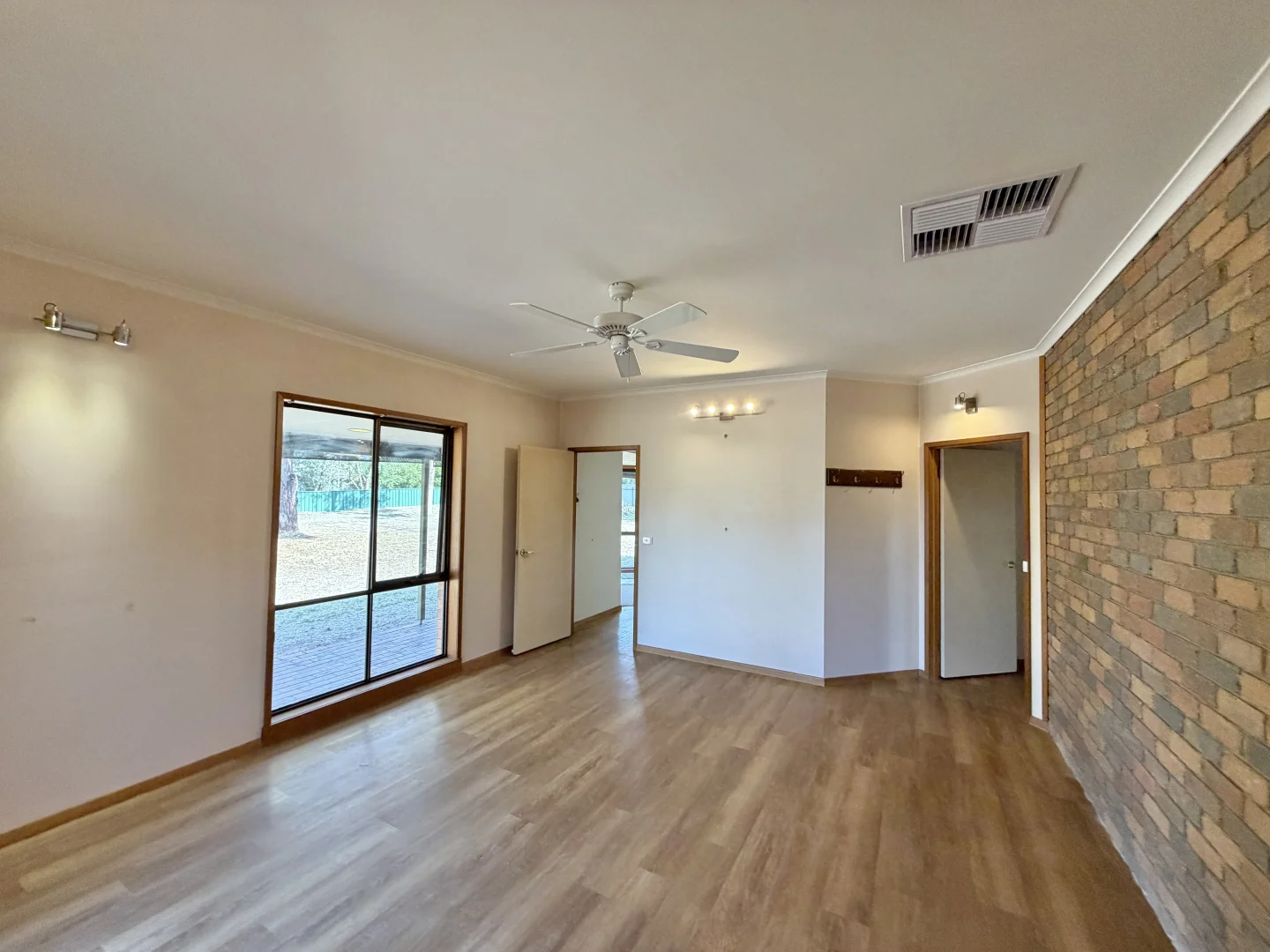 Additional image 8 of 88-90 Vermont Street, Barooga NSW 3644
