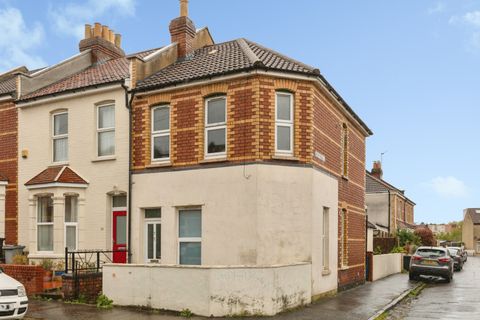 Springfield Avenue, Bristol BS7