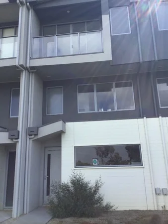 10 Topal Drive, Officer VIC 3809